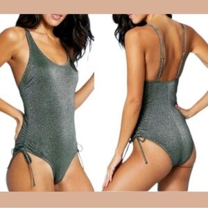 NWT Xhilaration Green
Metallic Side-Cinch One
Piece Swimsuit Size S